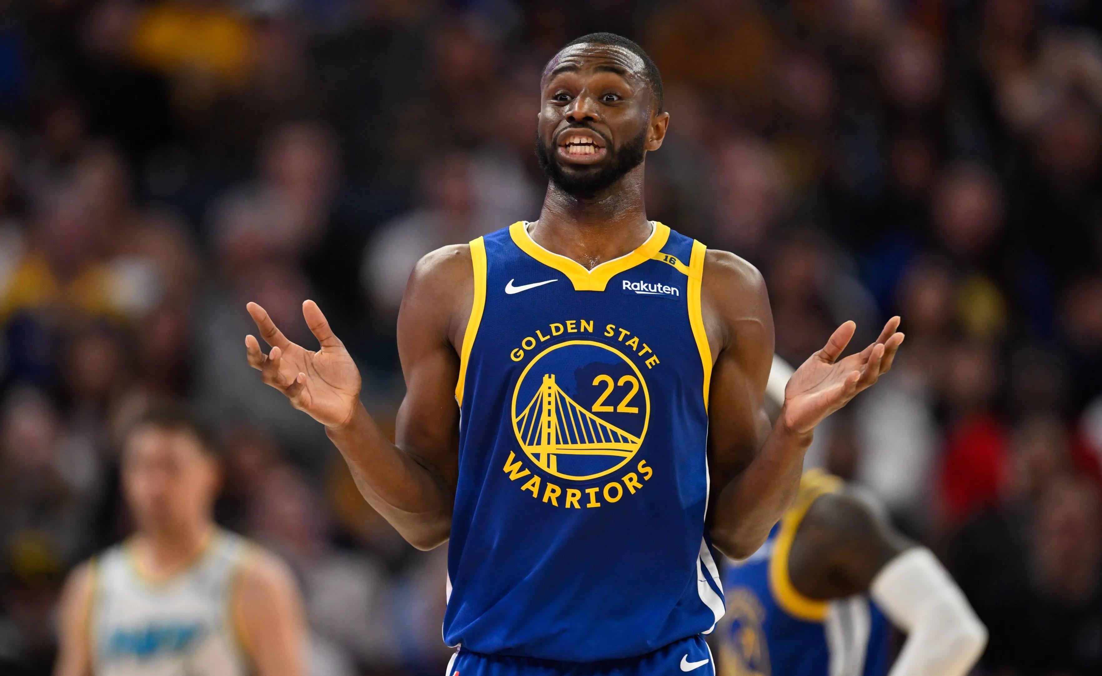 开云体育-库里重返赛场,夺冠首场状态出色,中国队观众沸腾!的简单介绍