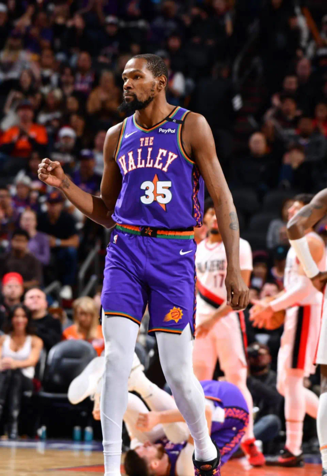 开云-杜兰特在澳大利亚队比赛中赛事规则更新，战术调整引发热议！的简单介绍